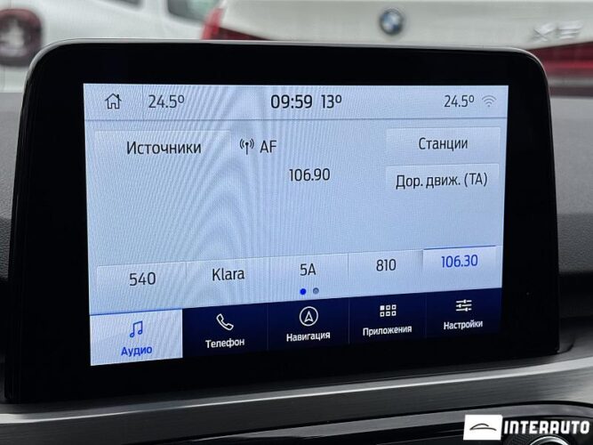 Ford Kuga 44 interauto-car