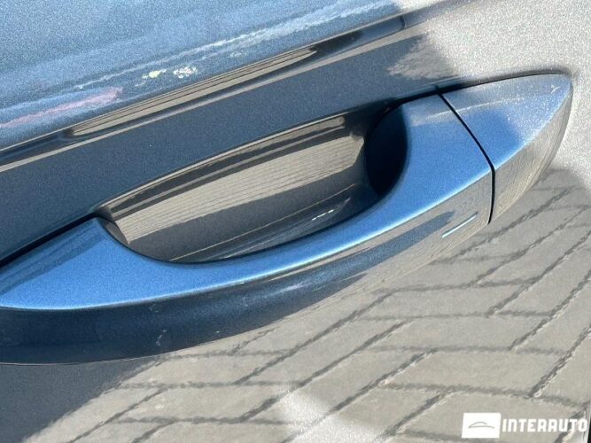 Volkswagen T-Roc 50 interauto-car