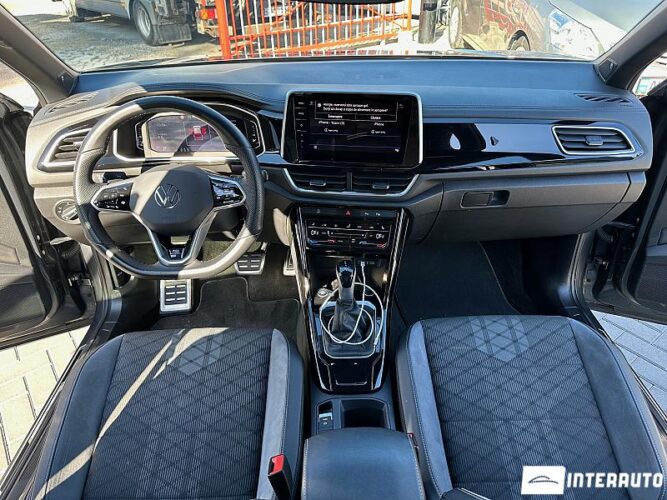 Volkswagen T-Roc 39 interauto-car