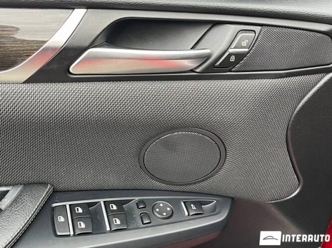 BMW X4 2.0D 32 interauto-car