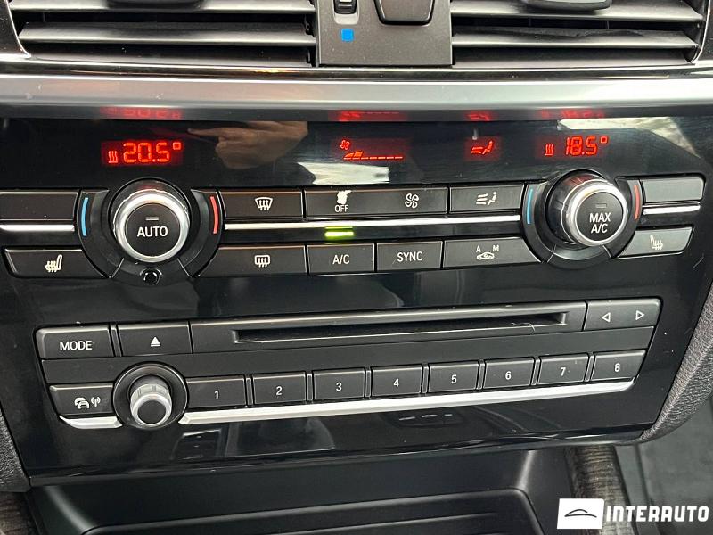 BMW X4 2.0D 22 automobil-interauto