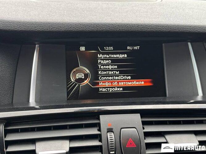BMW X4 2.0D 36 interauto-car