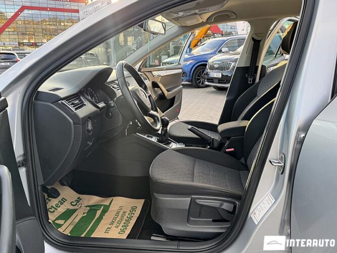 Skoda Octavia 34 interauto-car