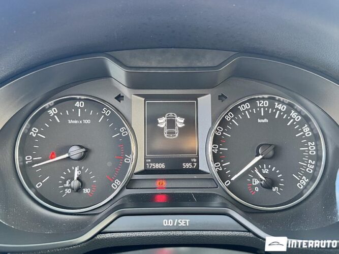 Skoda Octavia 37 interauto-car