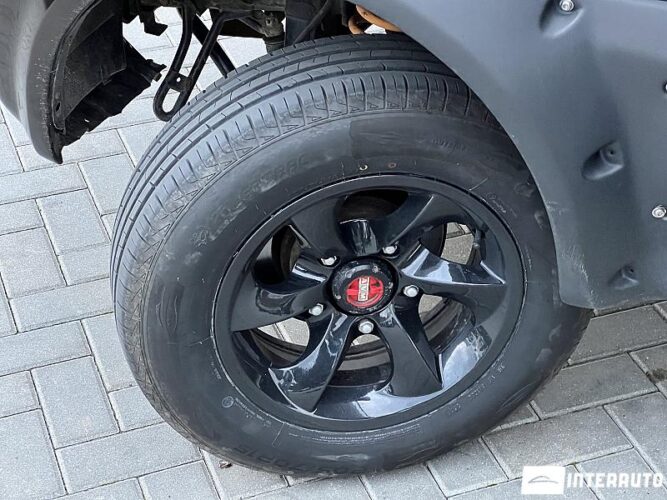 Suzuki Jimny 41 interauto-car