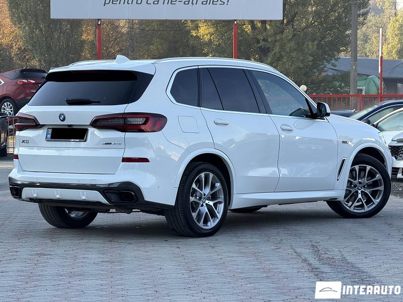 BMW X5 4.5e 13 automobil-interauto