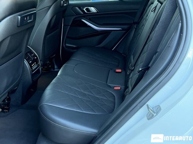 BMW X5 4.5e 50 interauto-car