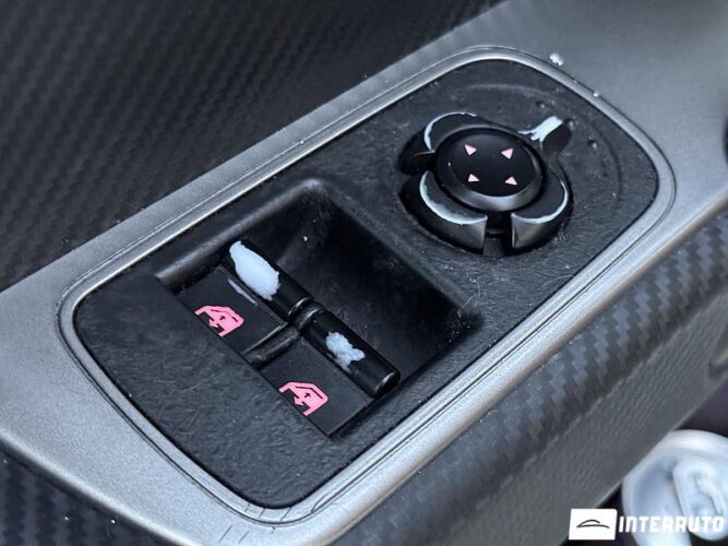 Alfa Romeo Mito 42 interauto-car