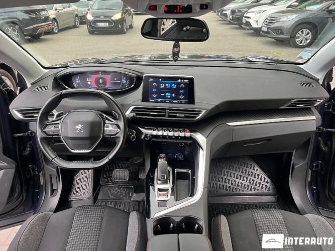 Peugeot 5008 38 interauto-car