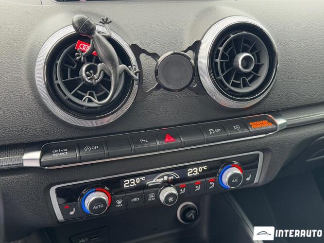 Audi A3 42 interauto-car