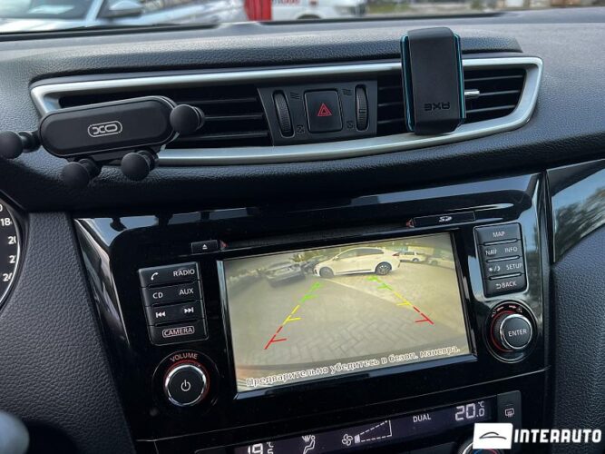 Nissan Qashqai 34 interauto-car