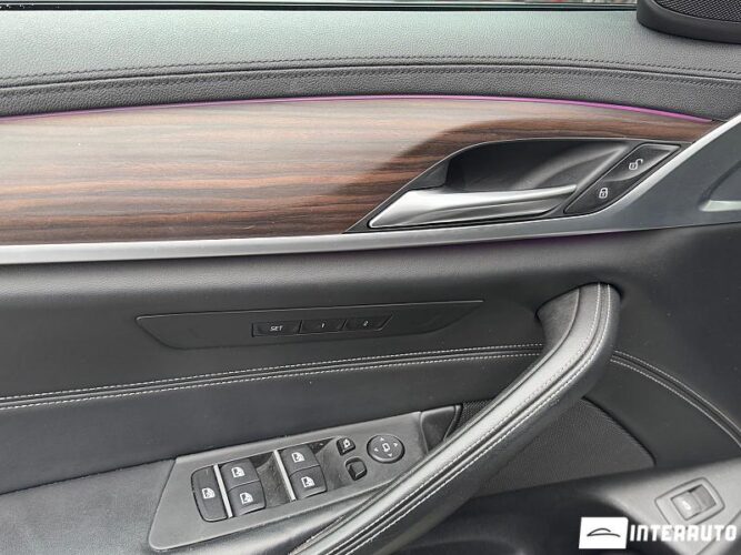 BMW 520 52 interauto-car