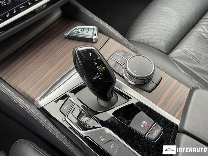 BMW 520 48 interauto-car