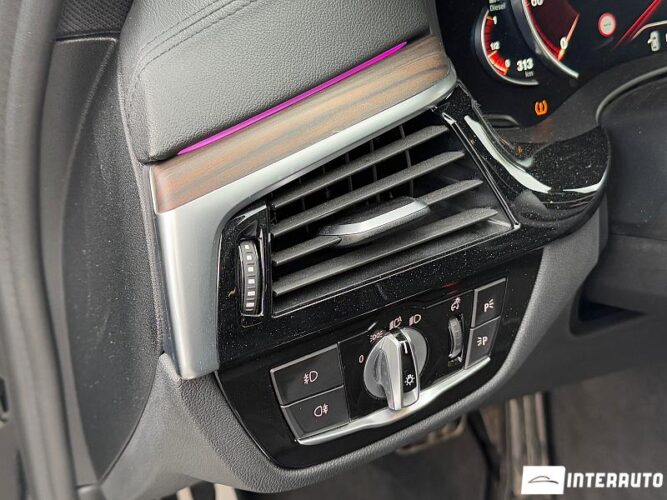 BMW 520 53 interauto-car