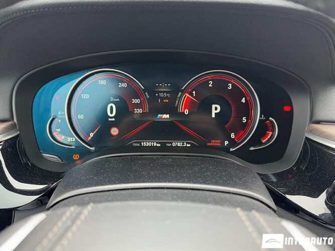 BMW 520 45 interauto-car