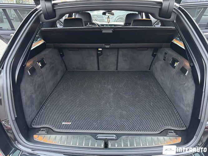 BMW 530 53 interauto-car