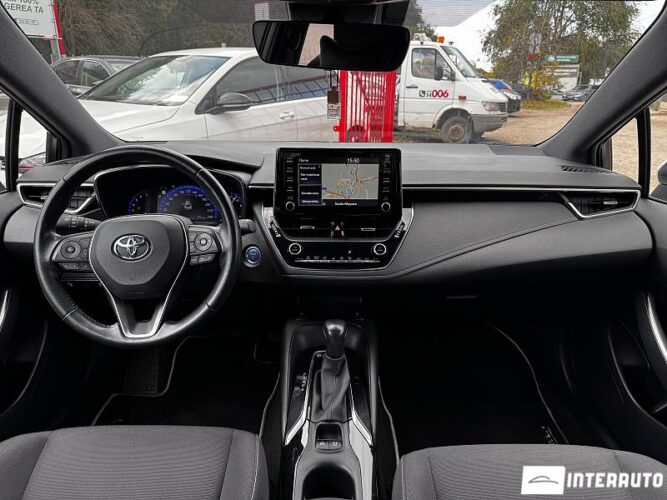 Toyota Corolla 40 interauto-car