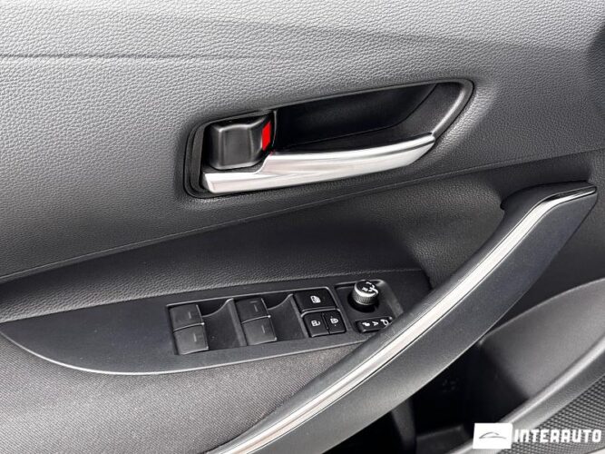 Toyota Corolla 49 interauto-car