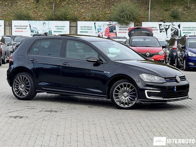 Volkswagen Golf GTE 32 interauto-car