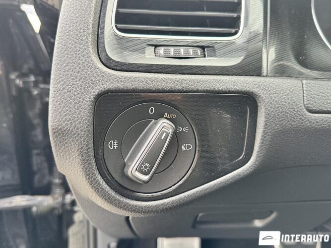 Volkswagen Golf GTE 51 interauto-car