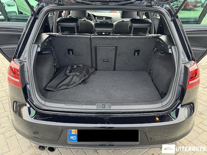 Volkswagen Golf GTE 52 interauto-car