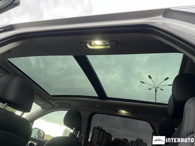 Kia Sorento 59 interauto-car