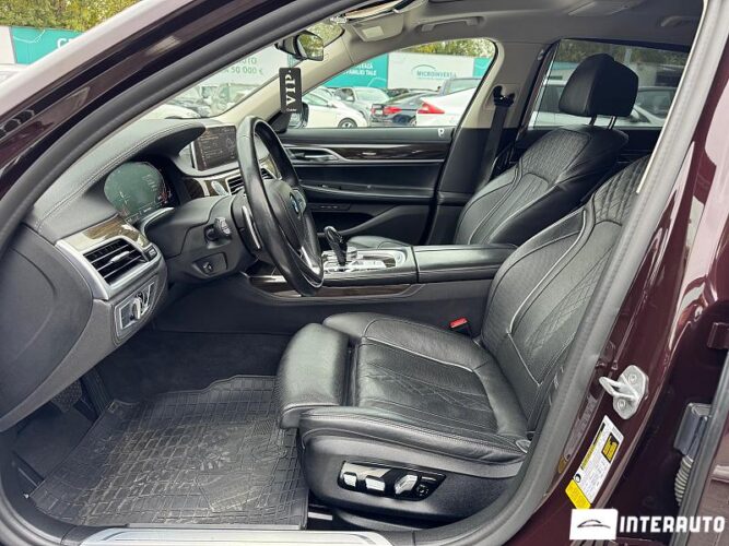 BMW 740 38 interauto-car