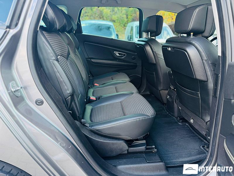 Renault Grand Scenic 25 automobil-interauto