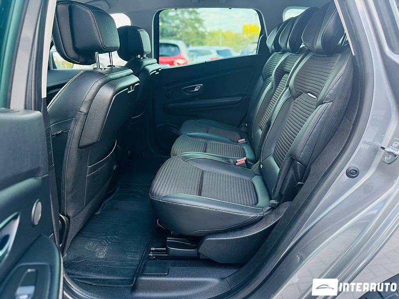 Renault Grand Scenic 24 automobil-interauto