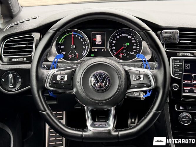 Volkswagen Golf GTE 36 interauto-car