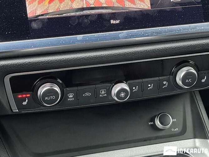 Audi Q3 41 interauto-car