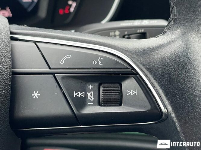 Audi Q3 38 interauto-car