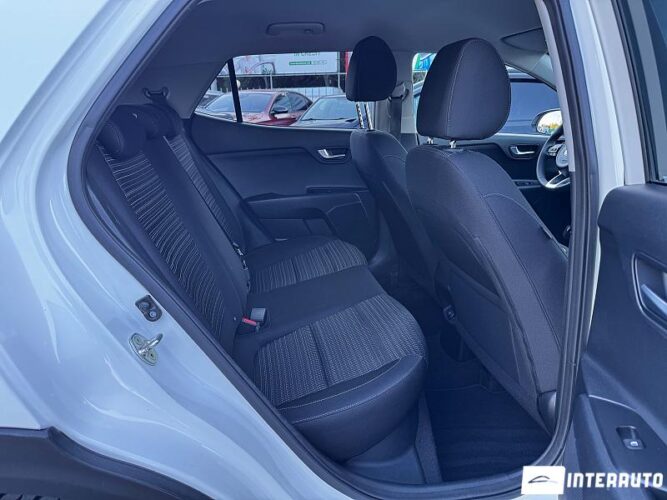 Kia Stonic 45 interauto-car