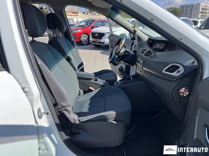 Renault Grand Scenic 43 interauto-car