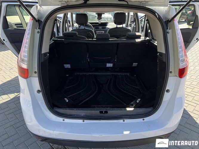 Renault Grand Scenic 47 interauto-car