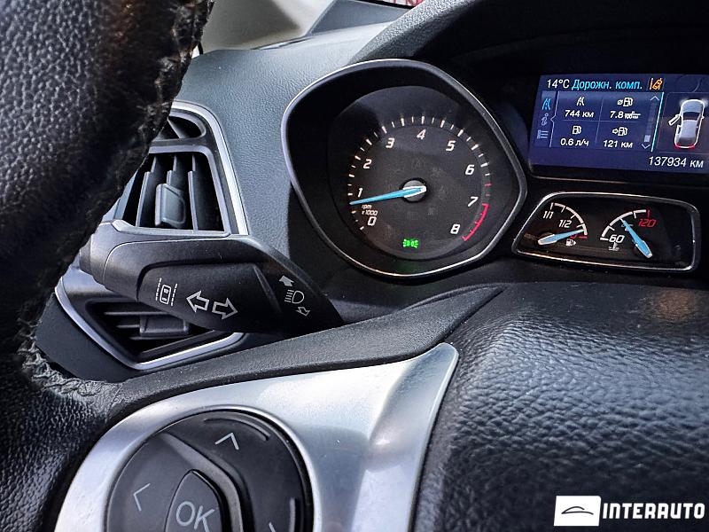 Ford C-MAX 28 automobil-interauto