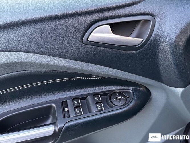 Ford C-MAX 53 interauto-car