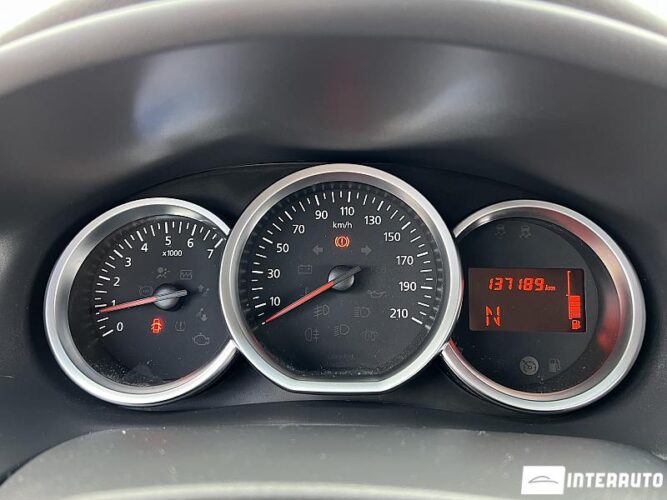 Dacia Sandero Stepway 36 interauto-car