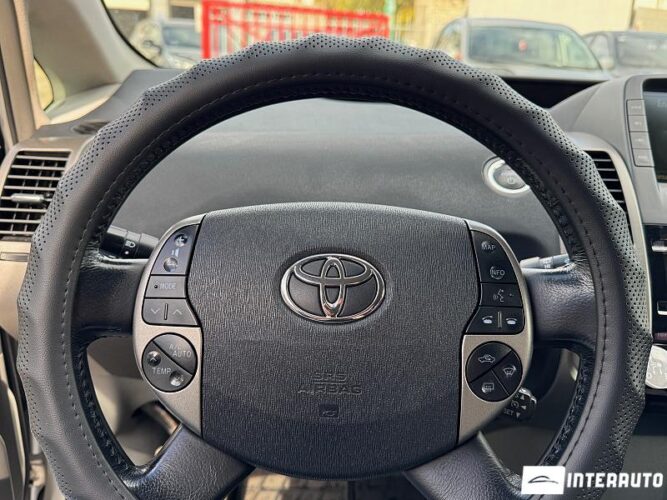 Toyota Prius 36 interauto-car