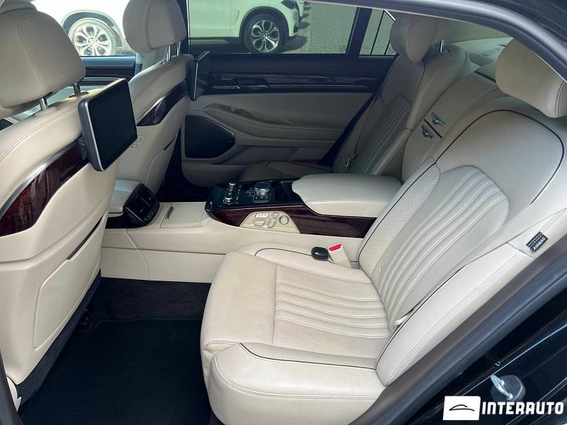 Hyundai Genesis 33 automobil-interauto