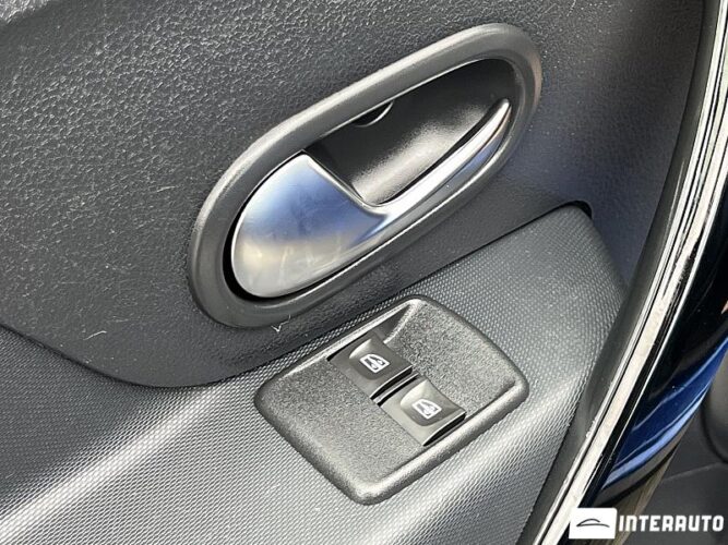 Dacia Sandero Stepway 45 interauto-car