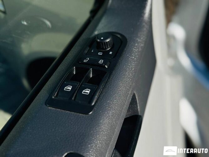 Volkswagen Transporter 42 interauto-car