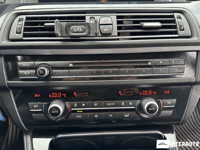 BMW 525 42 interauto-car