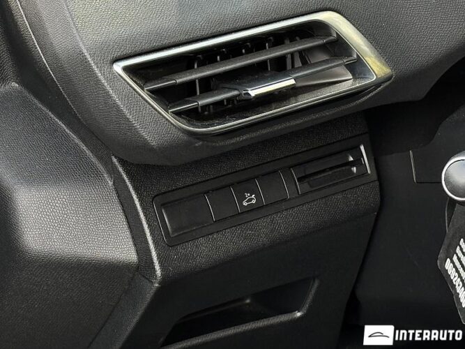 Peugeot 3008 44 interauto-car