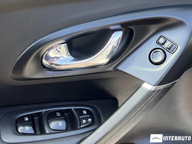 Renault Kadjar 37 interauto-car