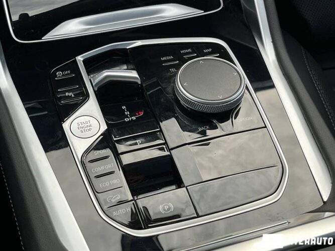 BMW X6 4.0i 54 interauto-car