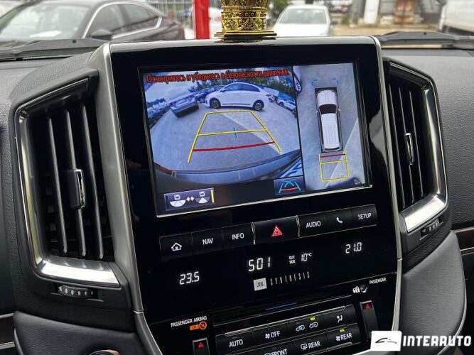 Toyota Land Cruiser 48 interauto-car