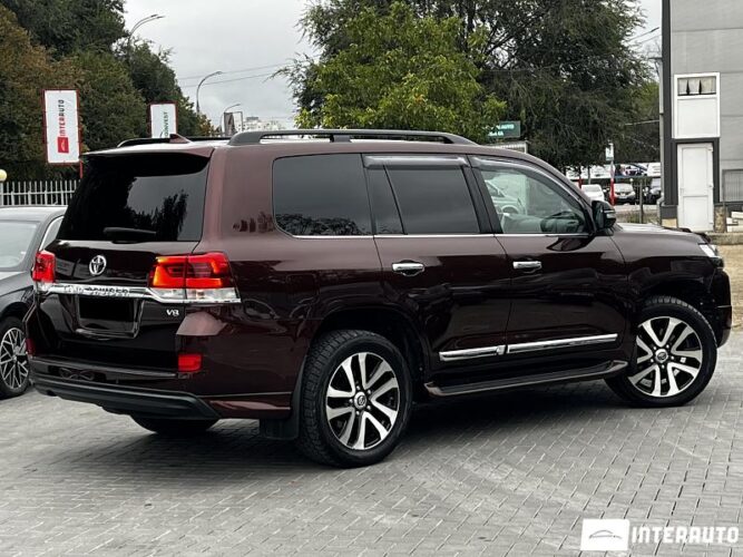 Toyota Land Cruiser 39 interauto-car