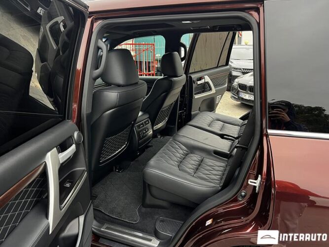 Toyota Land Cruiser 43 interauto-car