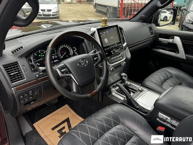 Toyota Land Cruiser 40 interauto-car